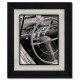 Cuadro imagen coche antiguo en blanco y negro con cristal y marco negro 53x63 cm