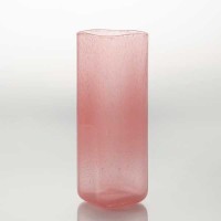Jarrón florero cuadrado cristal rosa con mini burbujas 12x12x32h cm